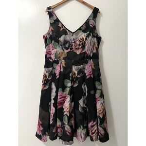 City Chic Rose Jewel Black Floral V-Neck Fit & Flare Dress NWT Size S/16